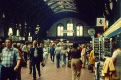 railwaystations jernbanestationer Denmark 19750719 Kobenhavn 01